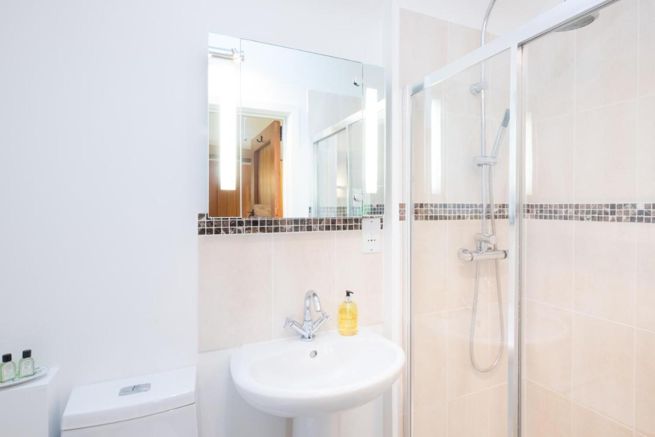 Pear Tree Cottages Wedmore エクステリア 写真