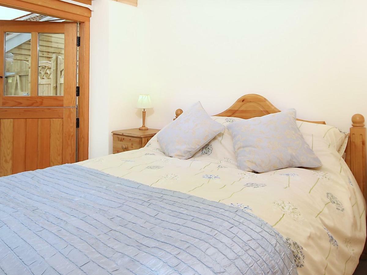 Pear Tree Cottages Wedmore エクステリア 写真
